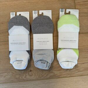 NWT Athleta Ankle socks, size S/M